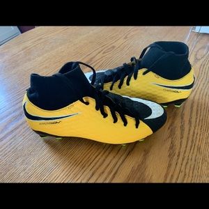 Nike Boy’s Soccer shoes